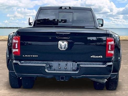 Used 2024 RAM 3500 Limited AWD/4WD image 5