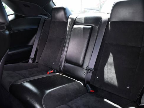 Used 2021 Dodge Challenger GT w/ Plus Package image 10