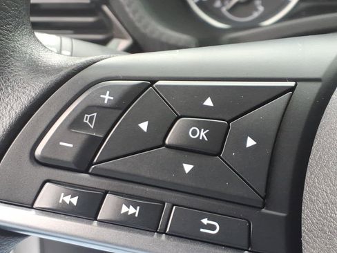 Certified 2023 Nissan Sentra SV image 11