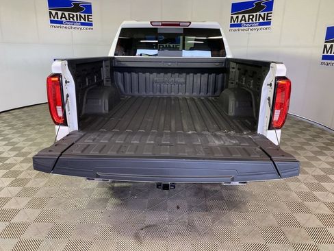 Used 2026 GMC Sierra 1500 SLT w/ SLT Premium Plus Package AWD/4WD image 33