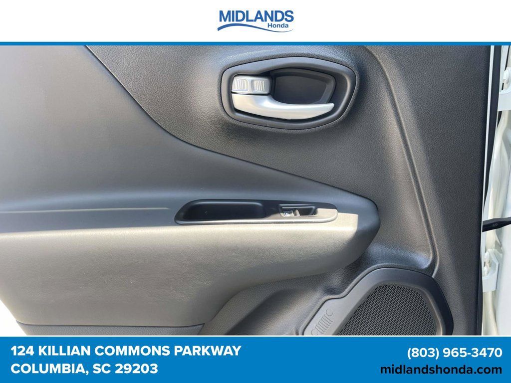 Used 2023 Jeep Renegade Limited AWD/4WD image 12