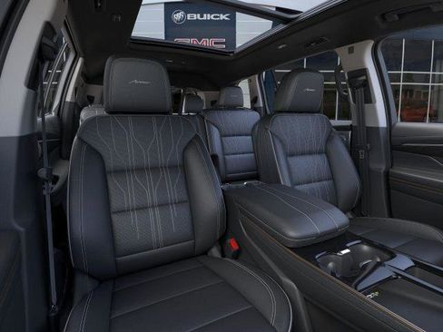 New 2026 Buick Enclave Avenir FWD image 16