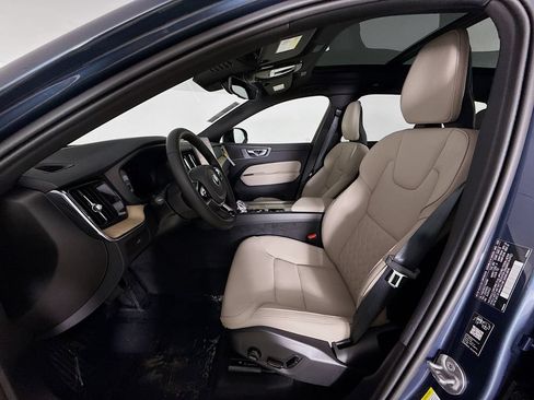 New 2026 Volvo XC60 B5 Plus w/ Protection Package Premier AWD/4WD image 21