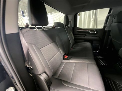Used 2023 Chevrolet Silverado 1500 LT AWD/4WD image 16