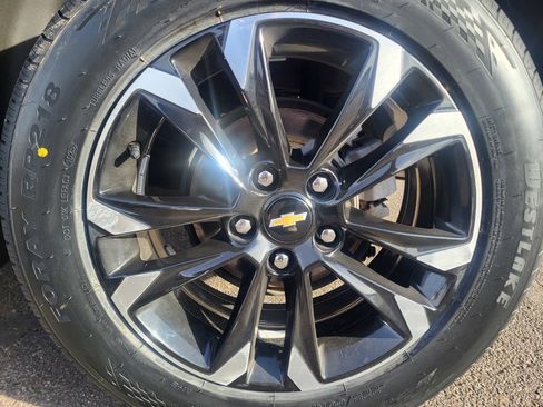 Used 2021 Chevrolet TrailBlazer LT image 23