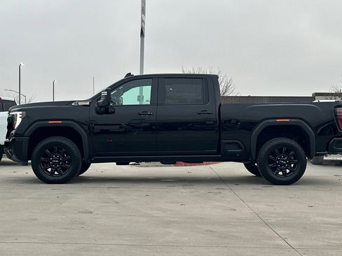New 2026 GMC Sierra 2500 AT4 w/ AT4 Premium Plus Package image 3