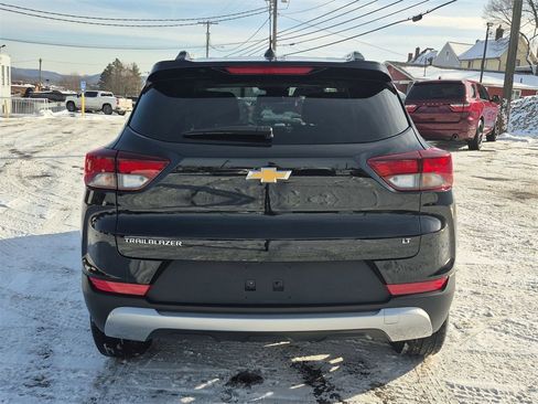 Used 2023 Chevrolet TrailBlazer LT w/ Convenience Package image 14