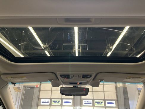 Used 2018 Subaru Legacy 3.6R Limited image 31