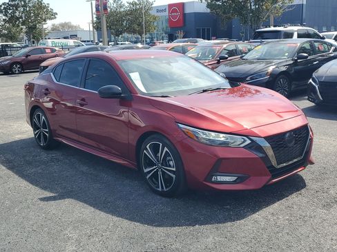 Certified 2023 Nissan Sentra SR image 3