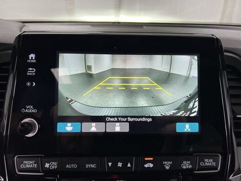 Used 2024 Honda Odyssey Sport image 14