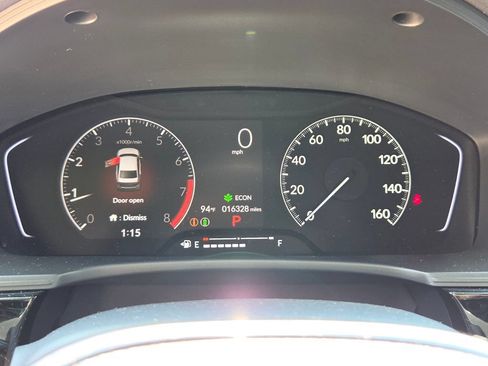 Used 2025 Honda Civic Sport image 23