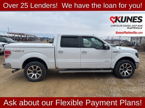 Used 2011 Ford F150 Lariat w/ Lariat Chrome Pkg image 2