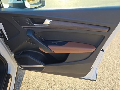 Used 2024 Audi Q5 2.0T Premium Plus image 6