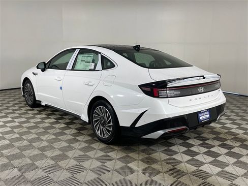 New 2025 Hyundai Sonata Limited image 5