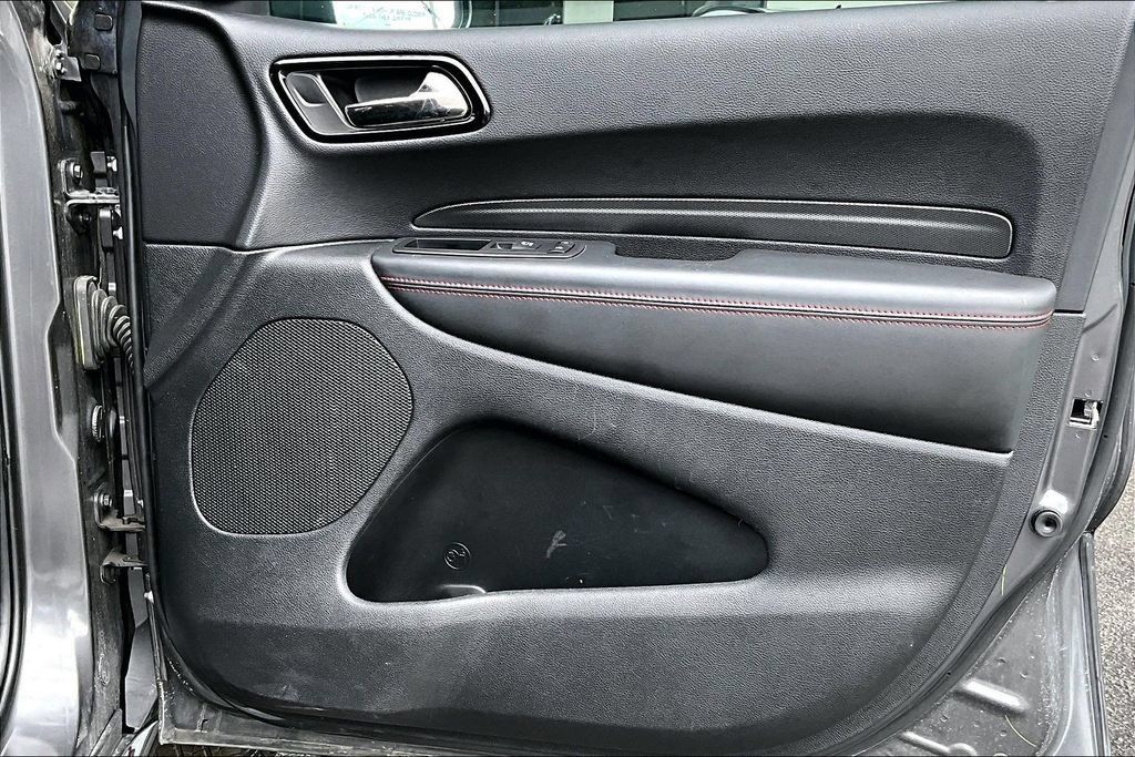 Used 2025 Dodge Durango R/T AWD/4WD image 28