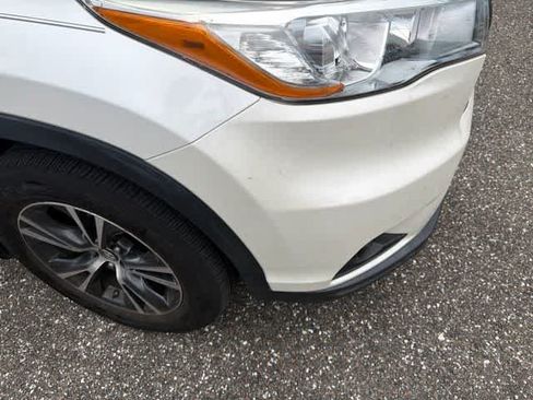Used 2016 Toyota Highlander XLE FWD image 36