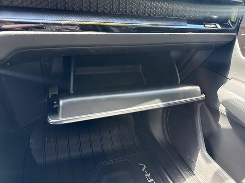 Used 2024 Honda CR-V Sport Touring image 31