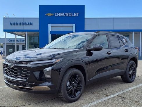 New 2026 Chevrolet Trax ACTIV w/ Driver Confidence Package FWD image 1
