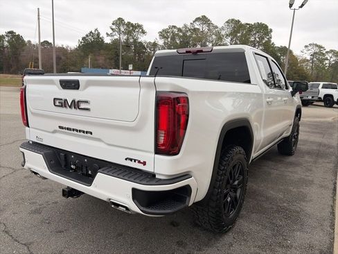 Used 2024 GMC Sierra 1500 AT4 w/ Technology Package image 7
