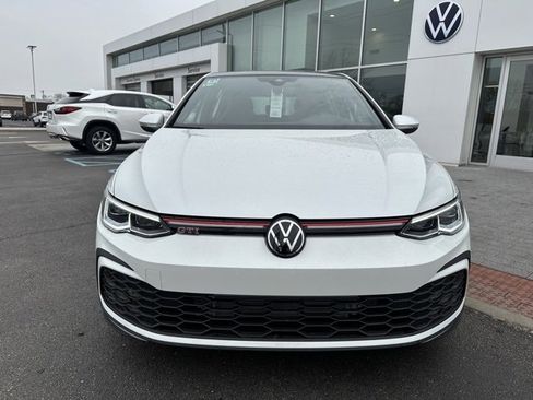New 2024 Volkswagen GTI SE image 2