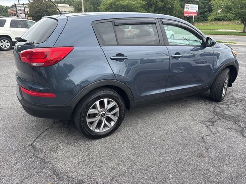 Used 2016 Kia Sportage LX AWD/4WD image 7
