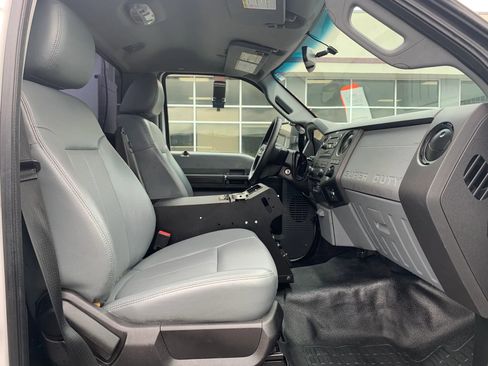 Used 2016 Ford F350 XL AWD/4WD image 24