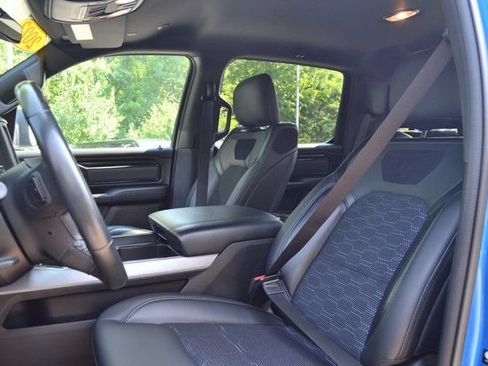 Used 2023 RAM 1500 Big Horn AWD/4WD image 18