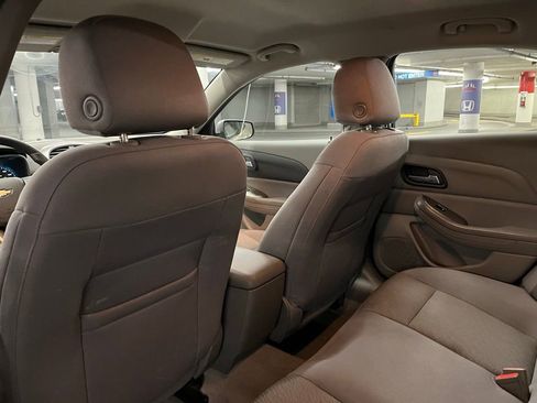 Used 2016 Chevrolet Malibu LS image 18