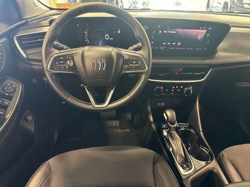 Used 2024 Buick Encore GX Preferred FWD image 16