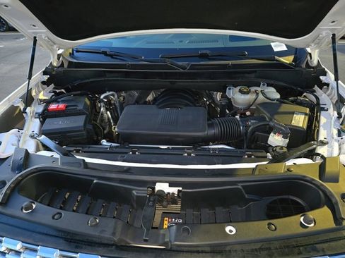 Used 2021 GMC Yukon Denali w/ Denali Premium Package image 31