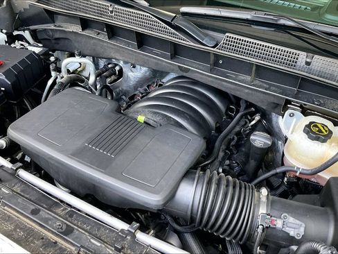 Used 2025 GMC Sierra 1500 SLT RWD image 26
