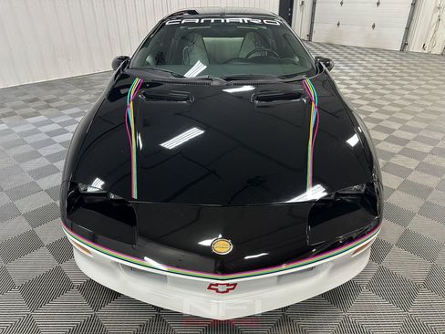 Used 1993 Chevrolet Camaro Z28 RWD image 4