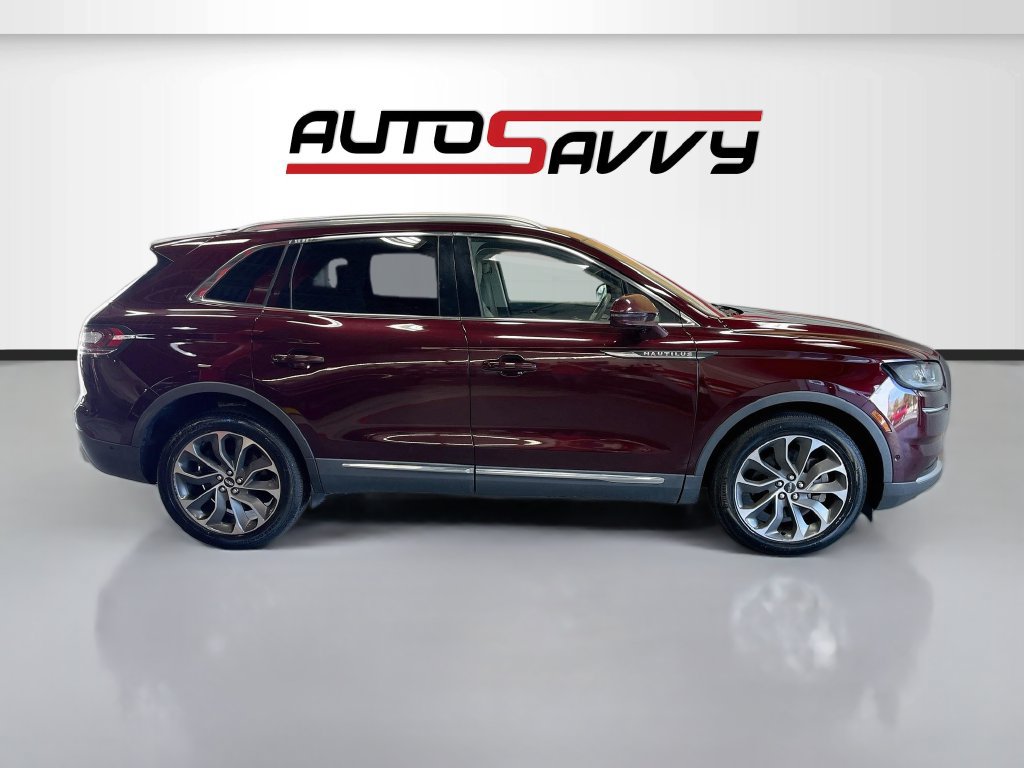 Used 2022 Lincoln Nautilus Reserve w/ Equipment Group 201A AWD/4WD image 8
