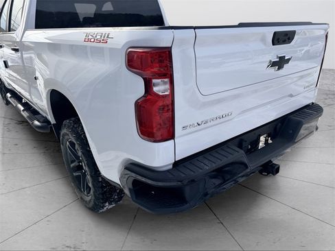 New 2026 Chevrolet Silverado 1500 Custom Trail Boss image 9