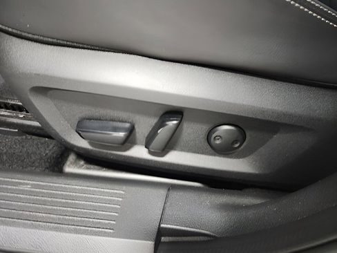 Used 2023 Nissan Rogue Platinum w/ Platinum Premium Package image 24