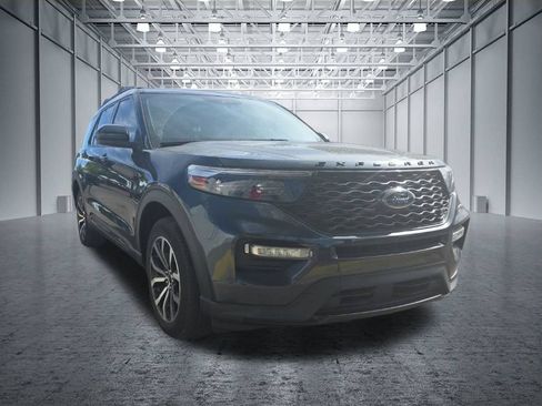 Used 2022 Ford Explorer ST AWD/4WD image 9