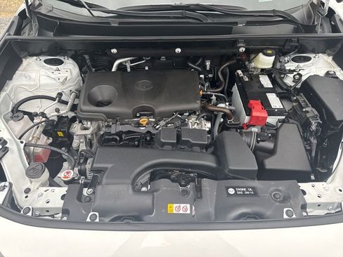 Used 2025 Toyota RAV4 LE image 13