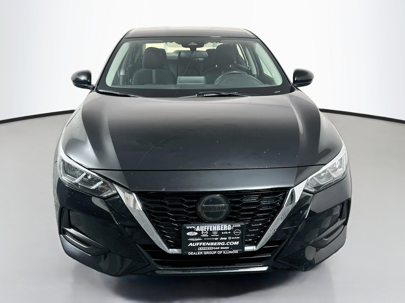 Used 2021 Nissan Sentra SV FWD image 2