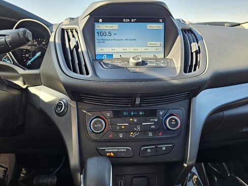 Used 2019 Ford Escape SE AWD/4WD image 14