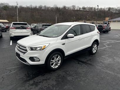 Used 2017 Ford Escape SE w/ SE Cold Weather Package