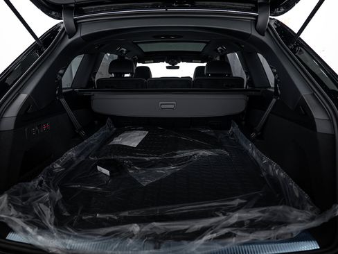 New 2026 Audi Q7 Premium Plus image 20