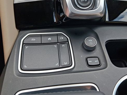 Used 2023 Acura MDX SH-AWD w/ Technology Package image 27