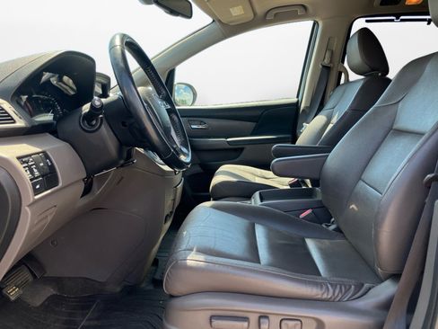 Used 2016 Honda Odyssey EX-L image 11