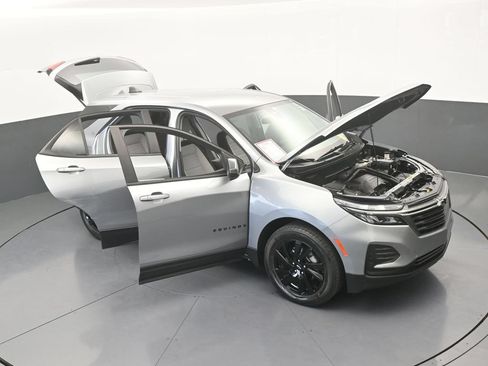 Used 2024 Chevrolet Equinox LS w/ LS Convenience Package FWD image 65