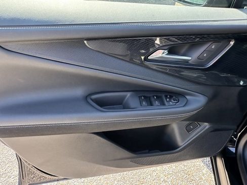 New 2025 Chevrolet Blazer EV LT image 21