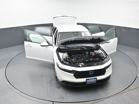 Certified 2024 Honda Accord LX image 47