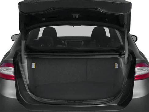 Used 2014 Ford Fusion SE w/ Equipment Group 202A FWD image 14