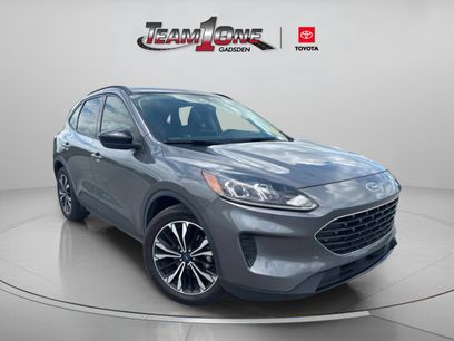 Used 2021 Ford Escape SE w/ SE Sport Appearance Package