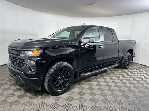 Used 2024 Chevrolet Silverado 1500 Custom w/ LPO, Dark Essentials Package image 7