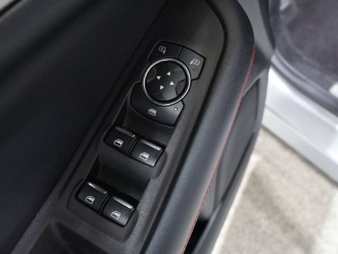 Used 2024 Ford Edge ST-Line AWD/4WD image 12